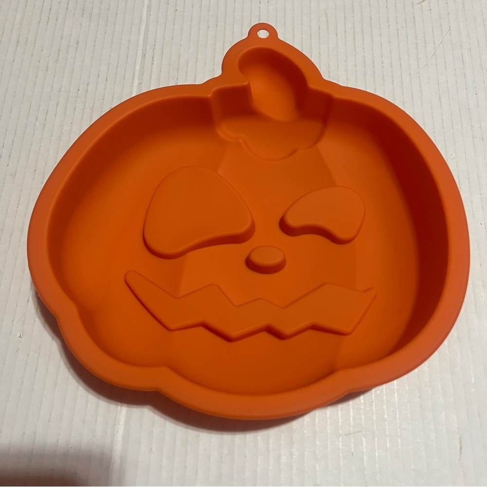 3/$15 Halloween Pumpkin Silicone Mold Chocolate Jello Fall Holiday Orange New